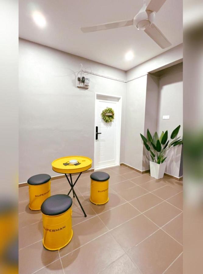 Bonjour Homestay Sungai Pelek Екстериор снимка